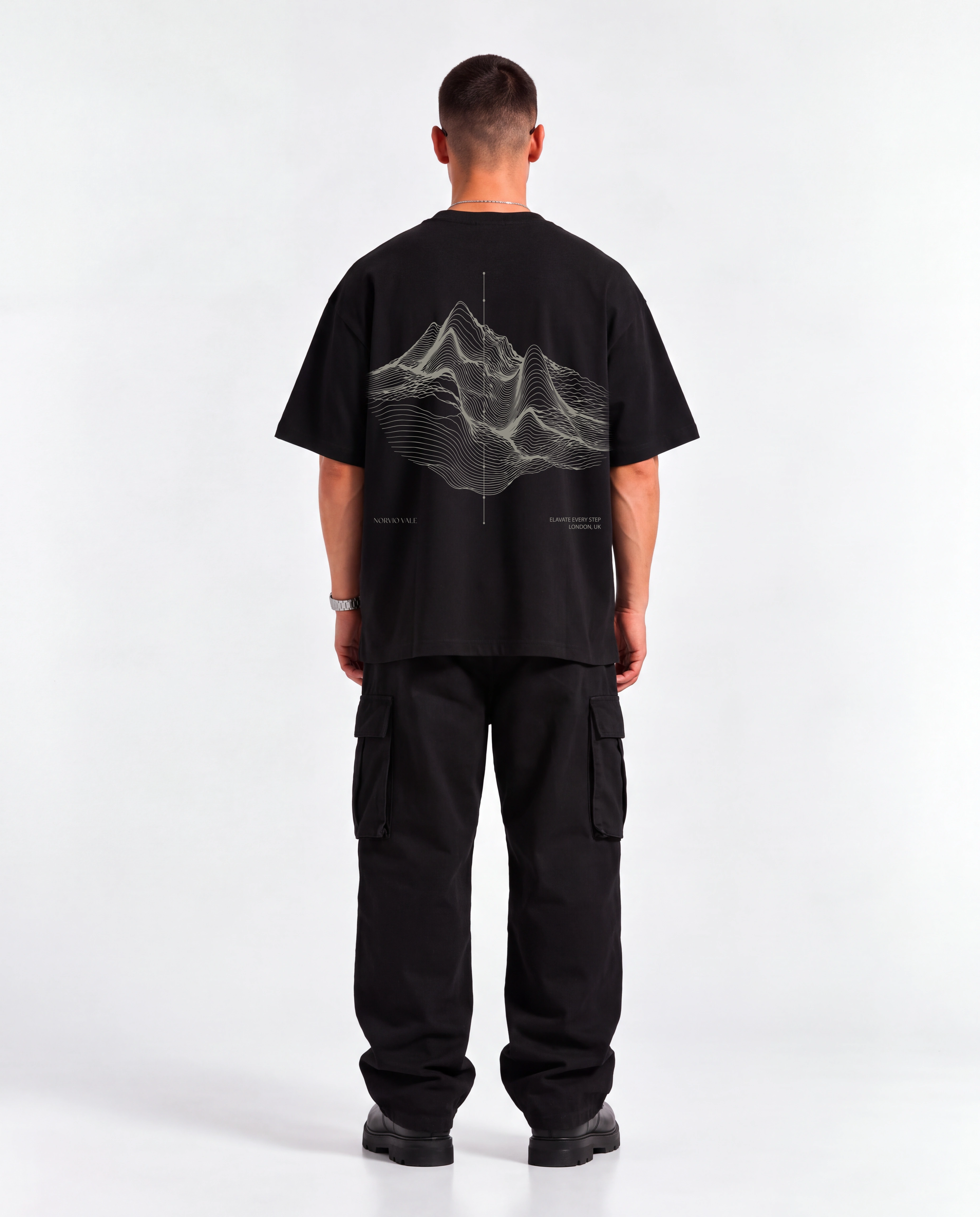 NV SIGNATURE OVERSIZED TEE BLACK in Black — image 1